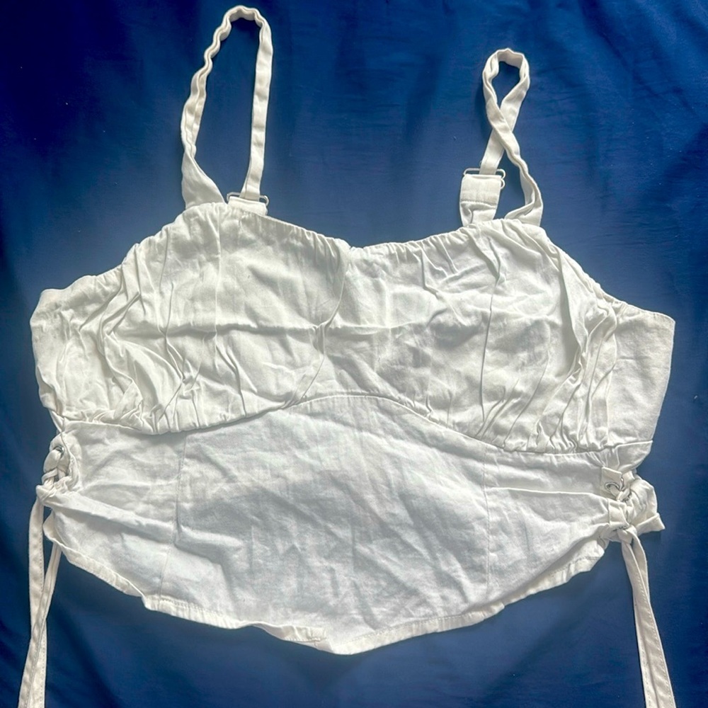 Forever 21 XL white top